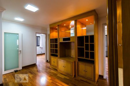 Apartamento à venda com 200m², 4 quartos e 4 vagasAntessala