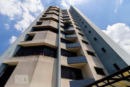 Apartamento à venda com 200m², 4 quartos e 4 vagasFachada