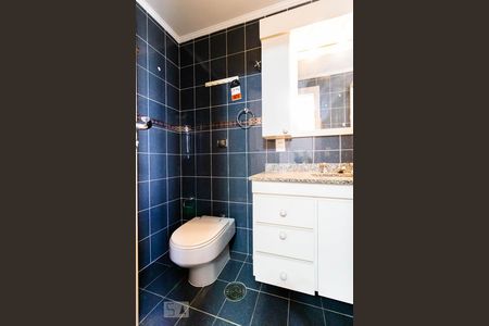 Apartamento à venda com 200m², 4 quartos e 4 vagasBanheiro da Suíte 1