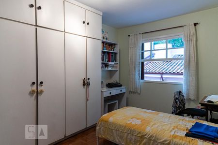 Casa à venda com 180m², 2 quartos e 2 vagasQuarto 2