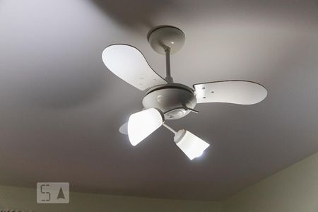 Casa à venda com 180m², 2 quartos e 2 vagasquarto 1 detalhe