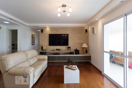 Apartamento para alugar com 4 quartos, 184m² em Jardim das Vertentes, São Paulo
