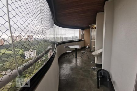 Varanda de apartamento para alugar com 5 quartos, 160m² em Jardim Ampliacao, São Paulo
