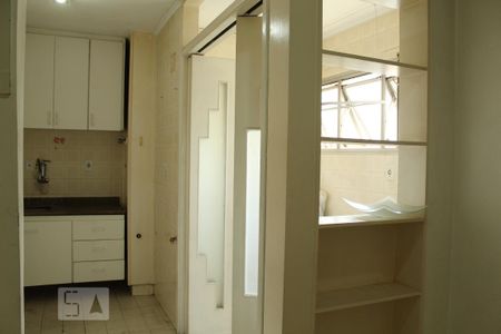 Apartamento à venda com 57m², 2 quartos e 1 vagaCozinha