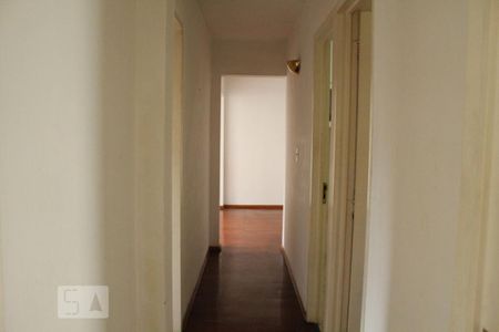 Apartamento à venda com 57m², 2 quartos e 1 vagaCorredor de Acesso