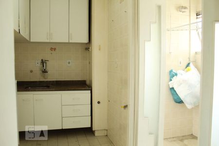 Apartamento à venda com 57m², 2 quartos e 1 vagaCozinha