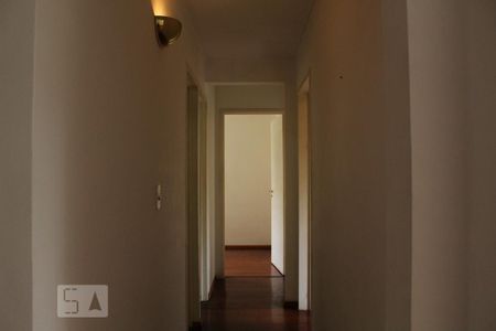 Apartamento à venda com 57m², 2 quartos e 1 vagaCorredor de Acesso