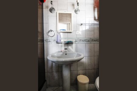 Casa à venda com 250m², 3 quartos e 2 vagasBanheiro 2