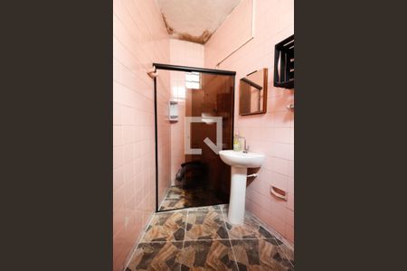 Casa à venda com 250m², 3 quartos e 2 vagasBanheiro 1