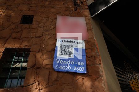 Casa à venda com 250m², 3 quartos e 2 vagasFachada