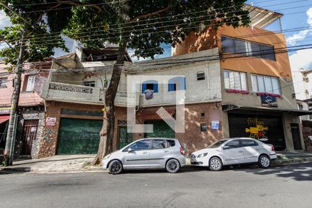 Casa à venda com 250m², 3 quartos e 2 vagasFachada