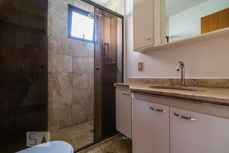 Apartamento à venda com 128m², 3 quartos e 2 vagasBanheiro da Suíte 1