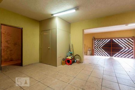 Casa à venda com 218m², 3 quartos e 5 vagasGaragem
