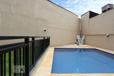 Apartamento à venda com 64m², 3 quartos e 1 vagaÁrea comum - Piscina