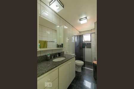 Apartamento para alugar com 119m², 3 quartos e 3 vagasBanheiro 