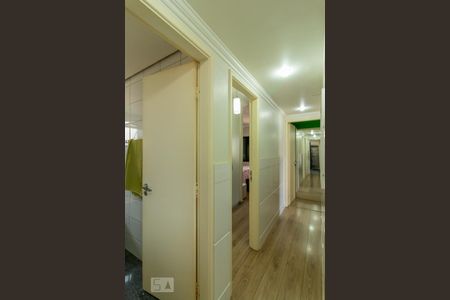 Apartamento para alugar com 119m², 3 quartos e 3 vagasCorredor dos Quartos