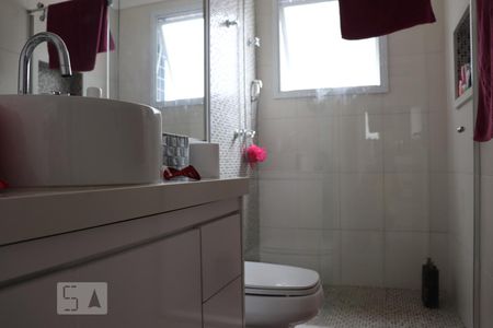 Apartamento à venda com 127m², 3 quartos e 3 vagasBanheiro da Suíte 2