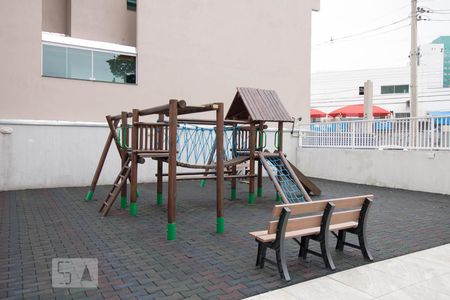 Apartamento à venda com 127m², 3 quartos e 3 vagas Apartamento à venda com 127m², 3 quartos e 3 vagasÁrea Comum - Playground