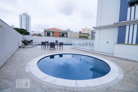 Apartamento à venda com 127m², 3 quartos e 3 vagas Apartamento à venda com 127m², 3 quartos e 3 vagasÁrea comum - Piscina