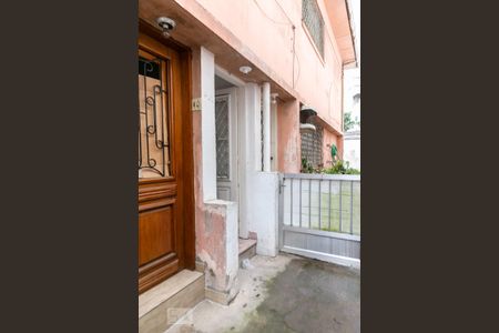 Apartamento para alugar com 76m², 2 quartos e sem vaga Apartamento para alugar com 76m², 2 quartos e sem vagaEntrada