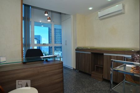 Quarto 1 de apartamento para alugar com 2 quartos, 50m² em Centro, Rio de Janeiro