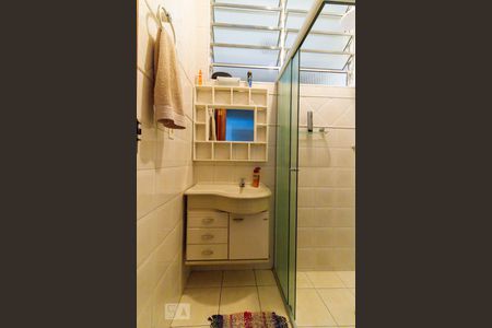 Banheiro de casa à venda com 2 quartos, 80m² em Vila Nair, São Paulo