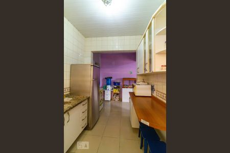 Cozinha de casa à venda com 2 quartos, 80m² em Vila Nair, São Paulo