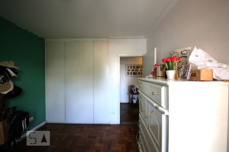 Apartamento à venda com 160m², 4 quartos e 1 vagaQuarto