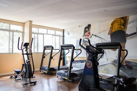 Apartamento para alugar com 68m², 3 quartos e 1 vagaAcademia