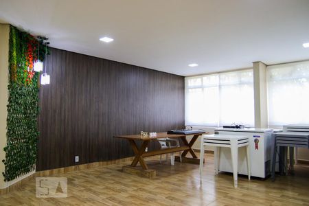 Apartamento para alugar com 68m², 3 quartos e 1 vagaSalão de Festas