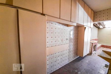 Casa à venda com 250m², 3 quartos e 4 vagasÁrea de Serviço 