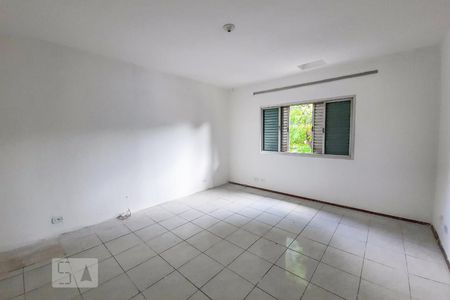 Casa à venda com 250m², 3 quartos e 4 vagasSuíte 