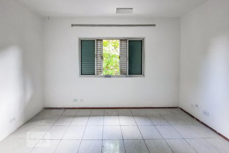 Casa à venda com 250m², 3 quartos e 4 vagasSuíte