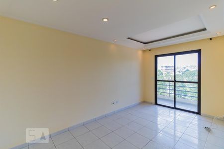 Sala de apartamento para alugar com 2 quartos, 50m² em Vila Carmosina, São Paulo