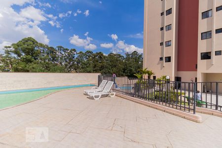 Apartamento para alugar com 50m², 2 quartos e 1 vagaÁrea comum - Piscina