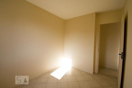 Quarto 1 de apartamento para alugar com 2 quartos, 46m² em Vila Arriete, São Paulo