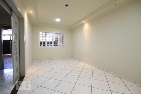 Sala de casa para alugar com 3 quartos, 130m² em Bosque da Saúde, São Paulo