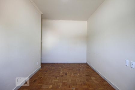 Quarto 1 de casa para alugar com 3 quartos, 130m² em Bosque da Saúde, São Paulo