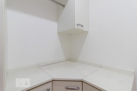 Apartamento à venda com 86m², 3 quartos e 2 vagasQuarto de Serviço