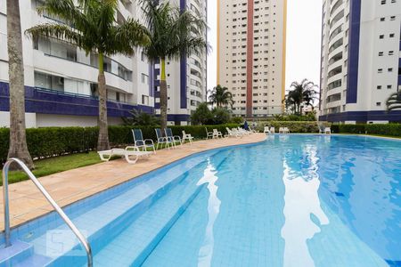 Apartamento à venda com 86m², 3 quartos e 2 vagasÁrea comum - Piscina