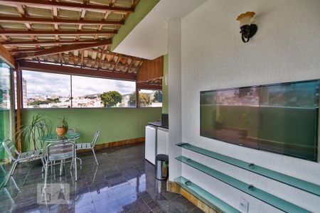 Apartamento para alugar com 105m², 3 quartos e 2 vagas Apartamento para alugar com 105m², 3 quartos e 2 vagasCobertura (Parte Interna)
