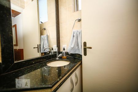 Apartamento para alugar com 105m², 3 quartos e 2 vagas Apartamento para alugar com 105m², 3 quartos e 2 vagasBanheiro da Suíte