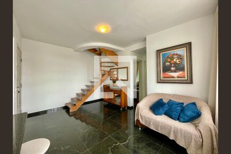 Apartamento à venda com 2 quartos, 105m² em Santa Teresa, Belo Horizonte