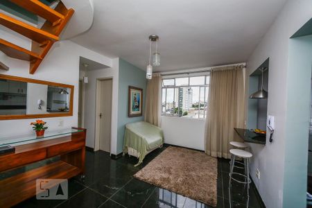 Sala de apartamento para alugar com 3 quartos, 105m² em Santa Teresa, Belo Horizonte