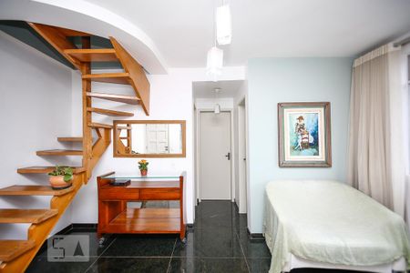 Apartamento para alugar com 3 quartos, 105m² em Santa Teresa, Belo Horizonte