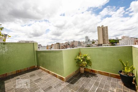 Apartamento para alugar com 105m², 3 quartos e 2 vagas Apartamento para alugar com 105m², 3 quartos e 2 vagasCobertura