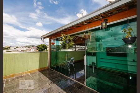 Apartamento para alugar com 105m², 3 quartos e 2 vagas Apartamento para alugar com 105m², 3 quartos e 2 vagasCobertura