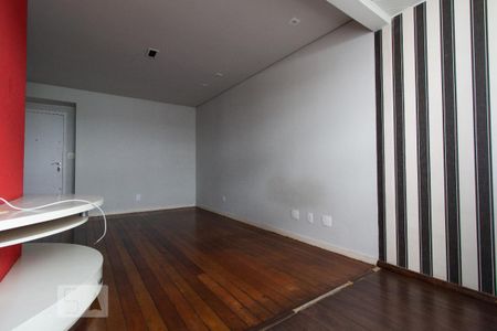 Sala de apartamento para alugar com 2 quartos, 76m² em Cachoeirinha, Belo Horizonte