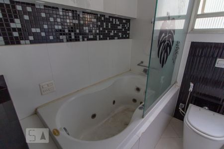 Apartamento para alugar com 76m², 2 quartos e 1 vagaBanheiro Social - Hidromassagem