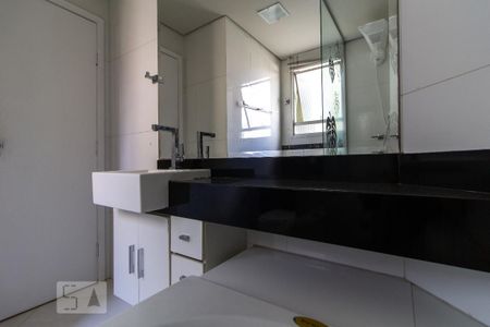 Apartamento para alugar com 76m², 2 quartos e 1 vagaBanheiro Social